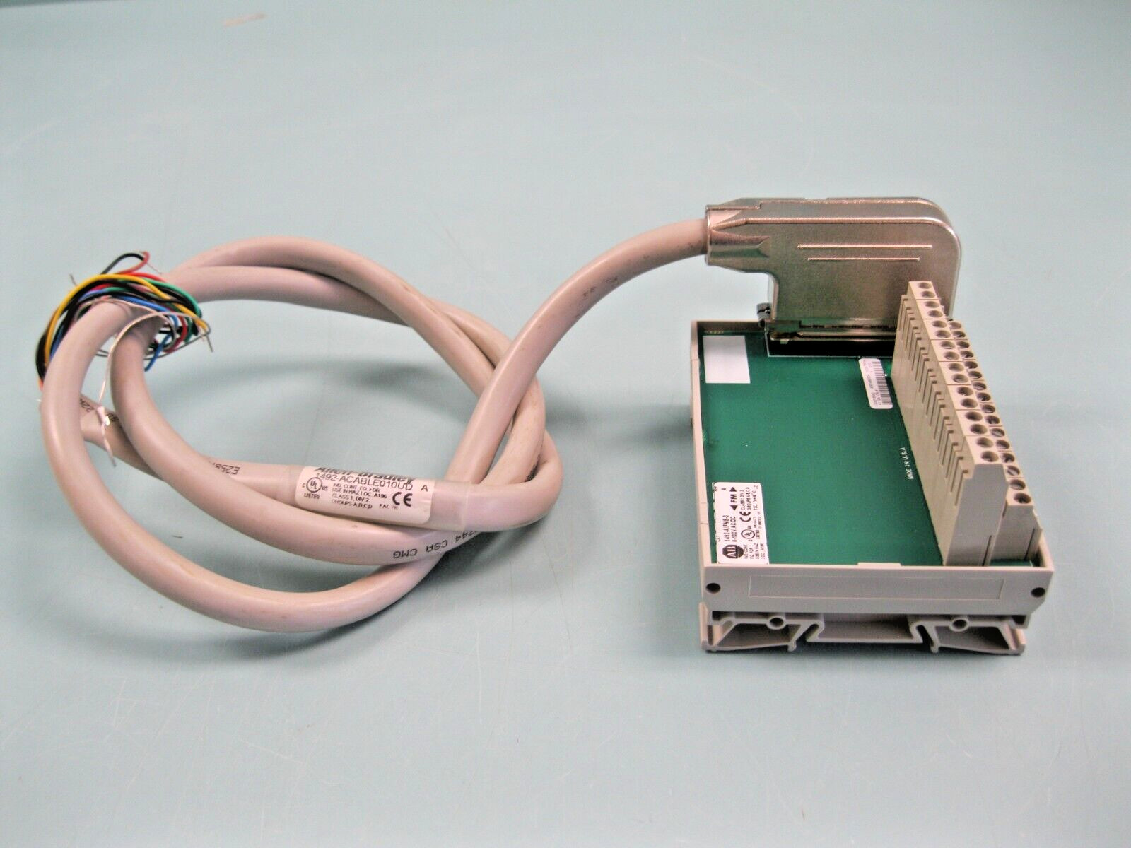 Allen-Bradley 1492-AIFM8-3 Ser A Interface Module w 1492-ACABLE010UD Cable H2