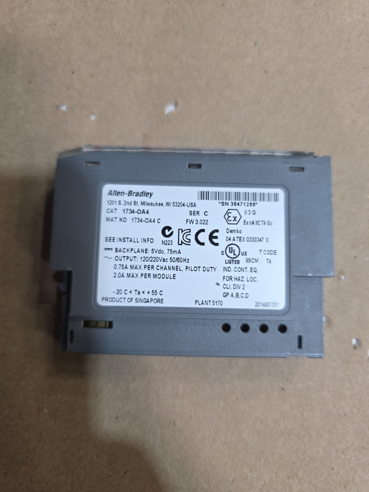 Allen Bradley 1734-OA4 4 Point Output Module Point I/O