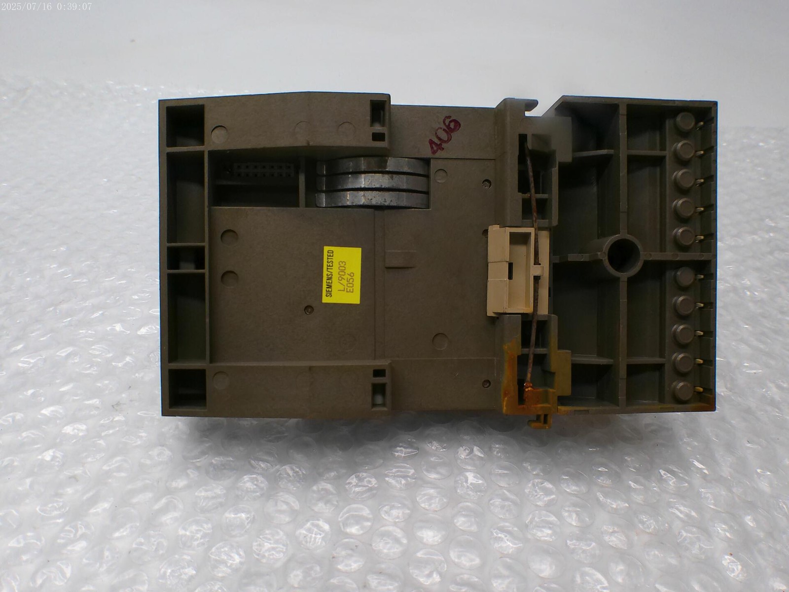 SIEMENS 6ES5700-8MA11 MODULE (AS PICTURED) UNMP
