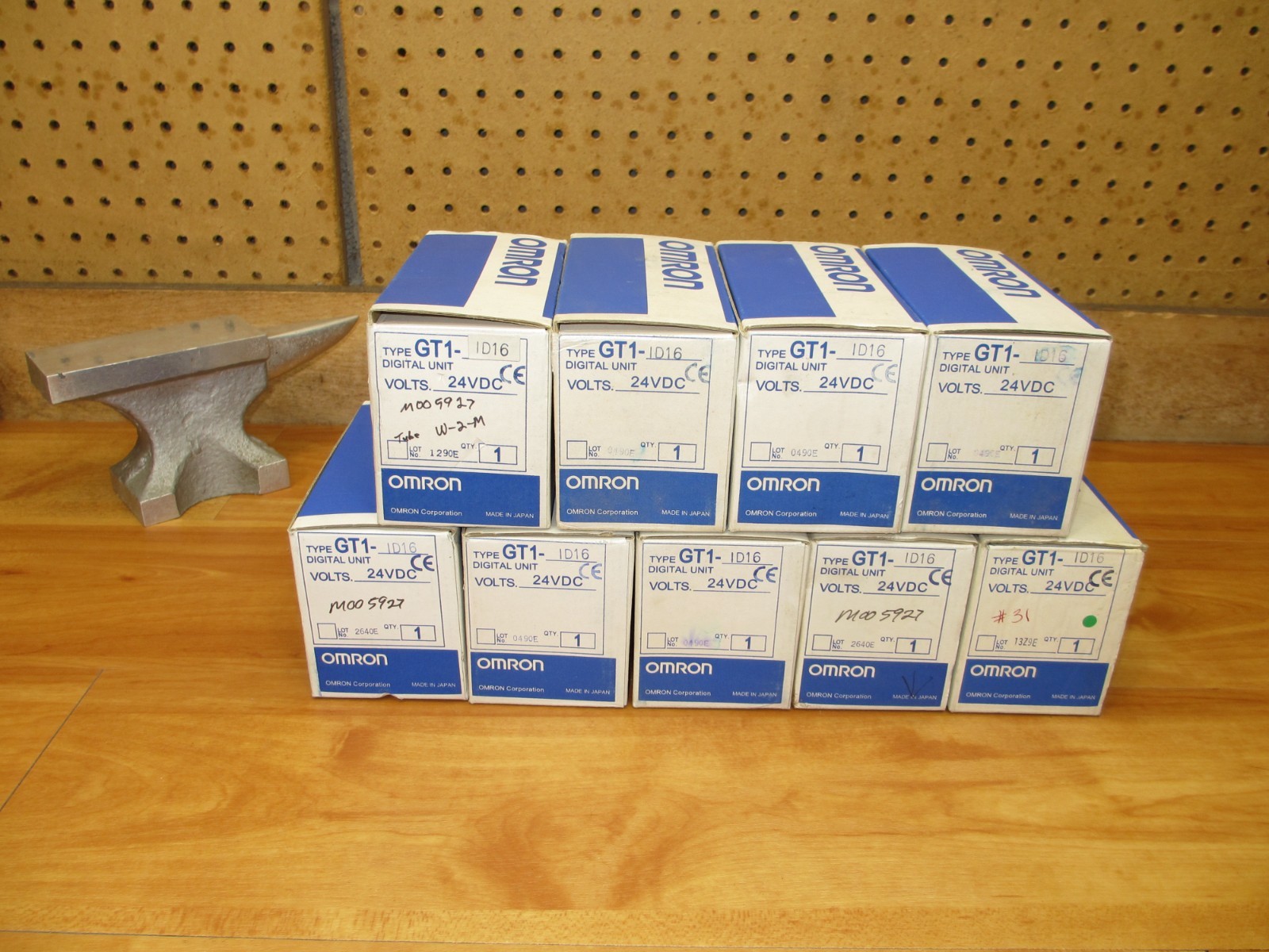 Omron GT1-ID16 *NEW* Digital Unit GT1-BSCO1