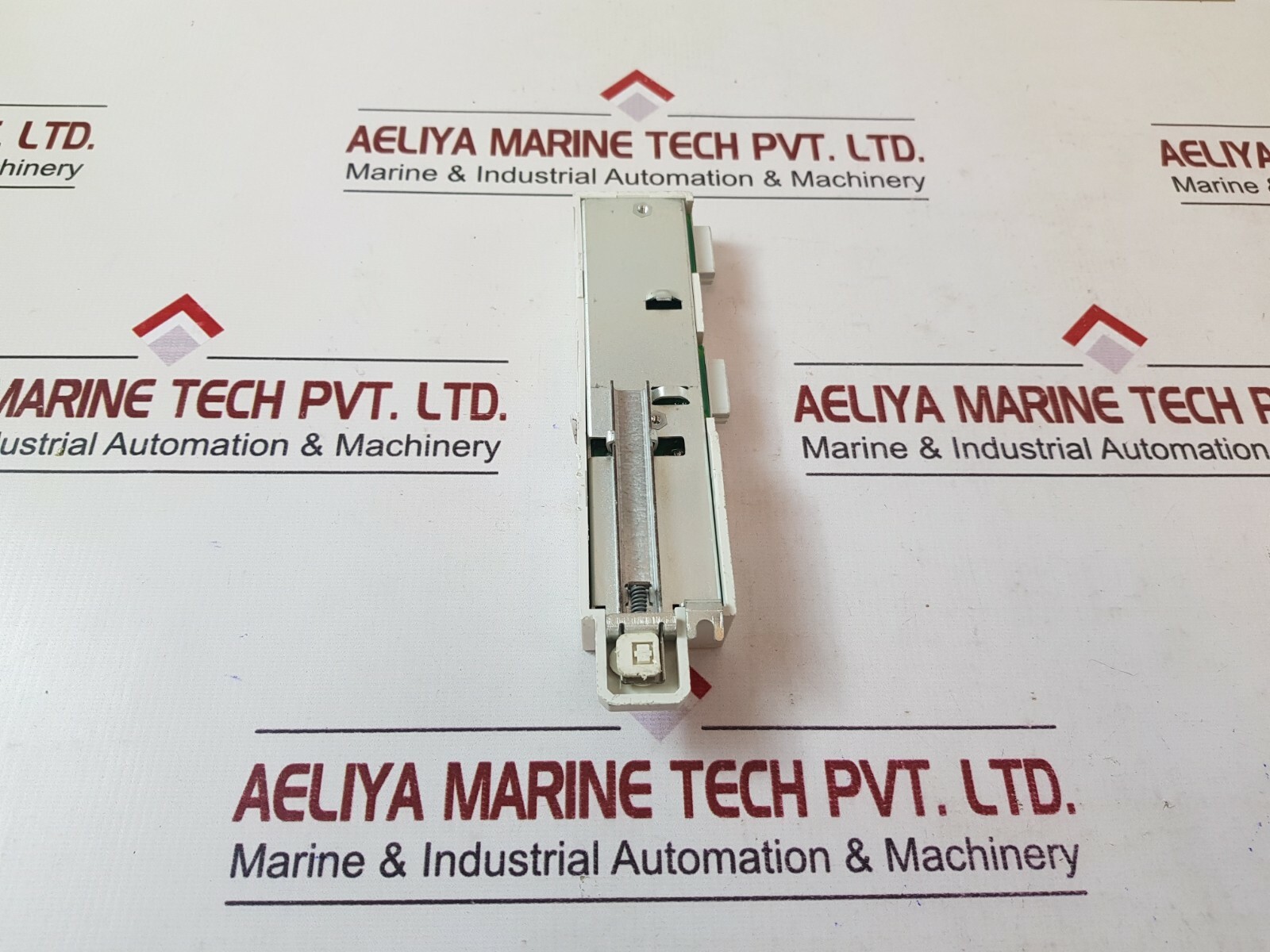 Abb 3BSE021437R1 Dual Modulebus Outlet Module 55C