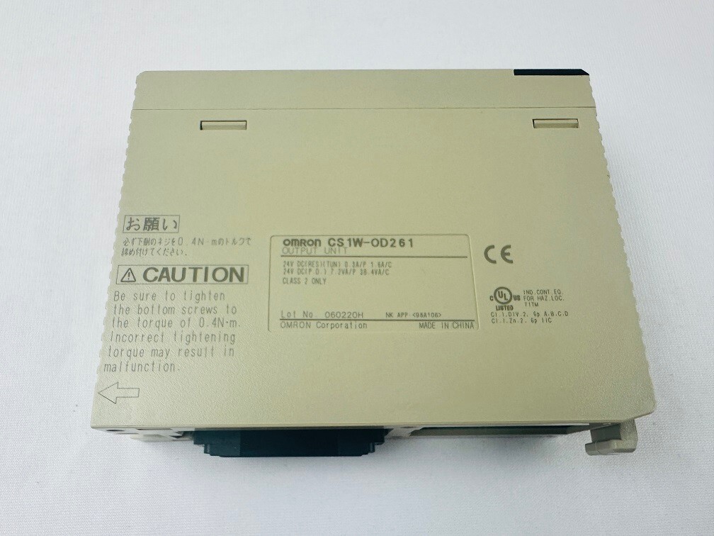 Omron CS1W-OD261 Output Unit