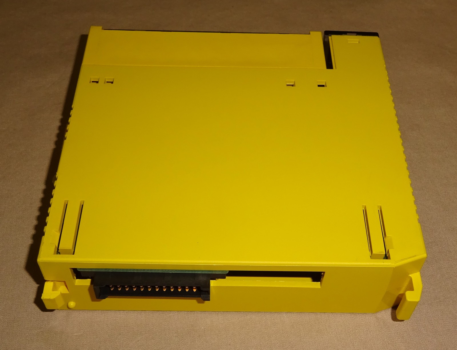Fanuc A03B-0819-C154 Output Module A03B0819C154 A0D16D NEW