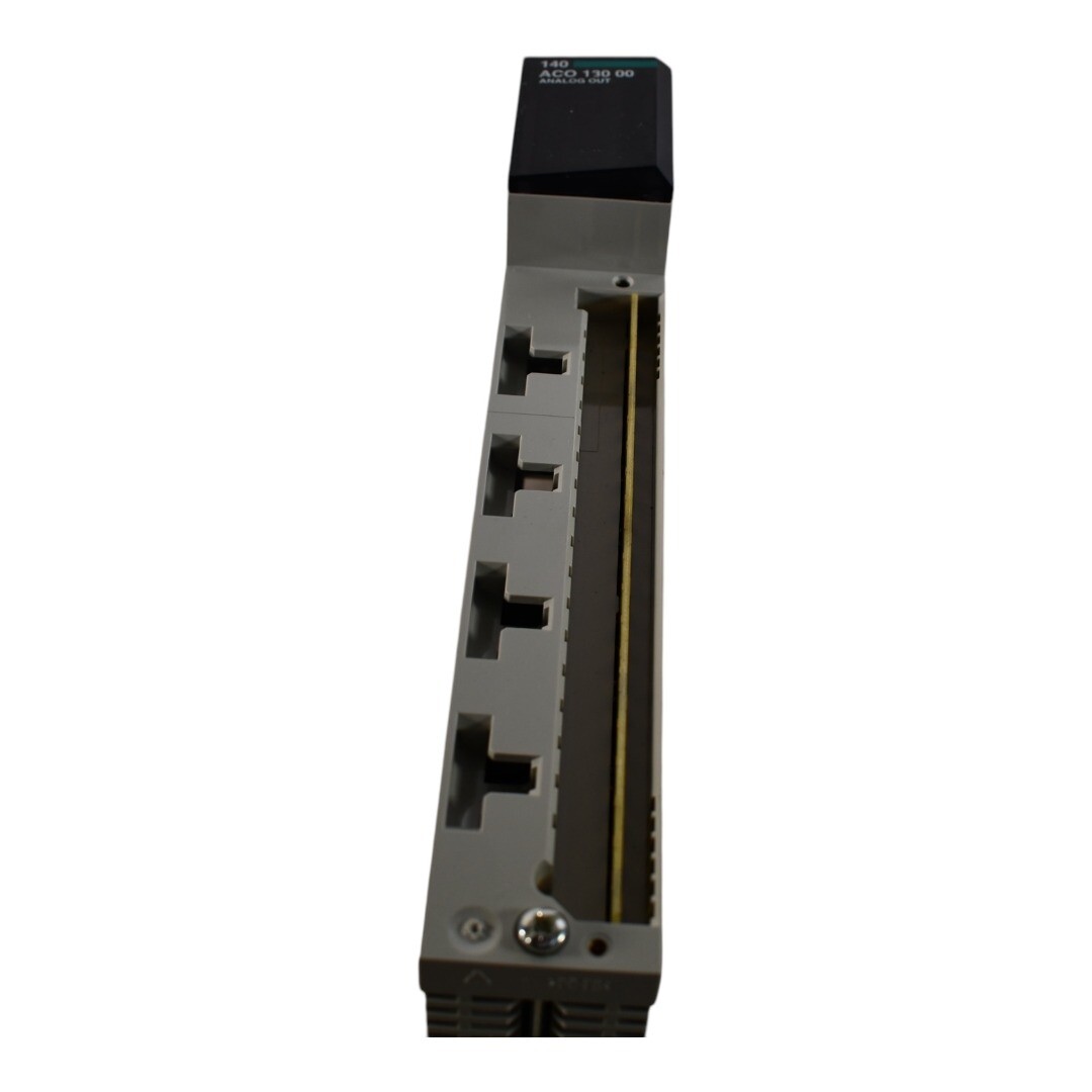 Schneider Electric 140ACO13000 Modicon – Analog Output Module