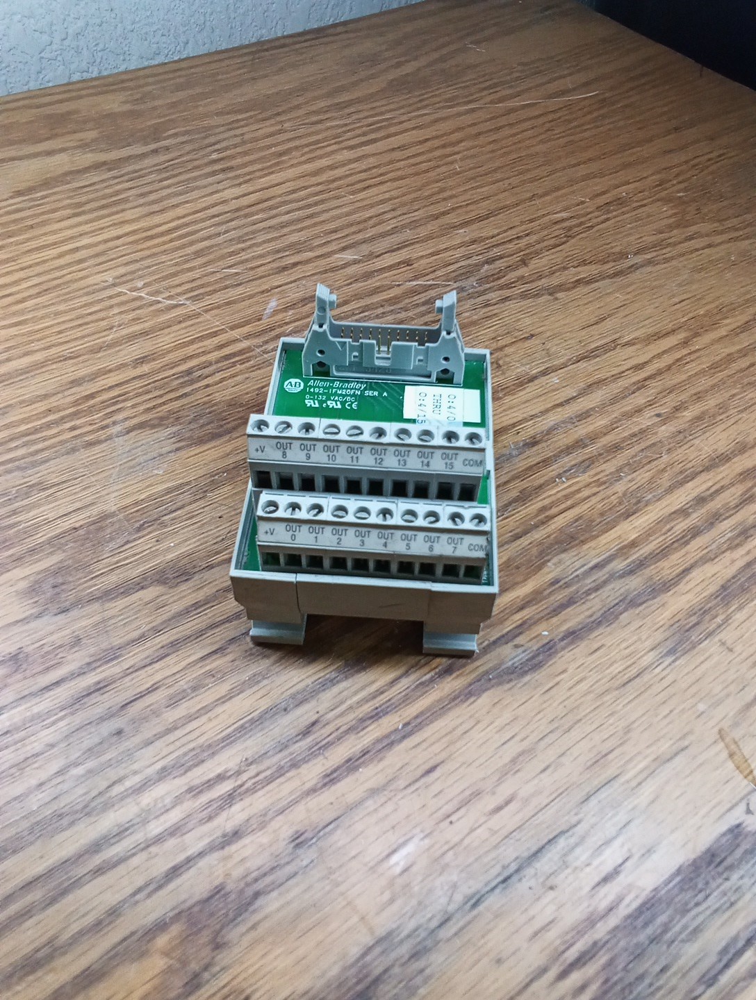 Allen Bradley 1492-IFM20FN Interface Module Ser A