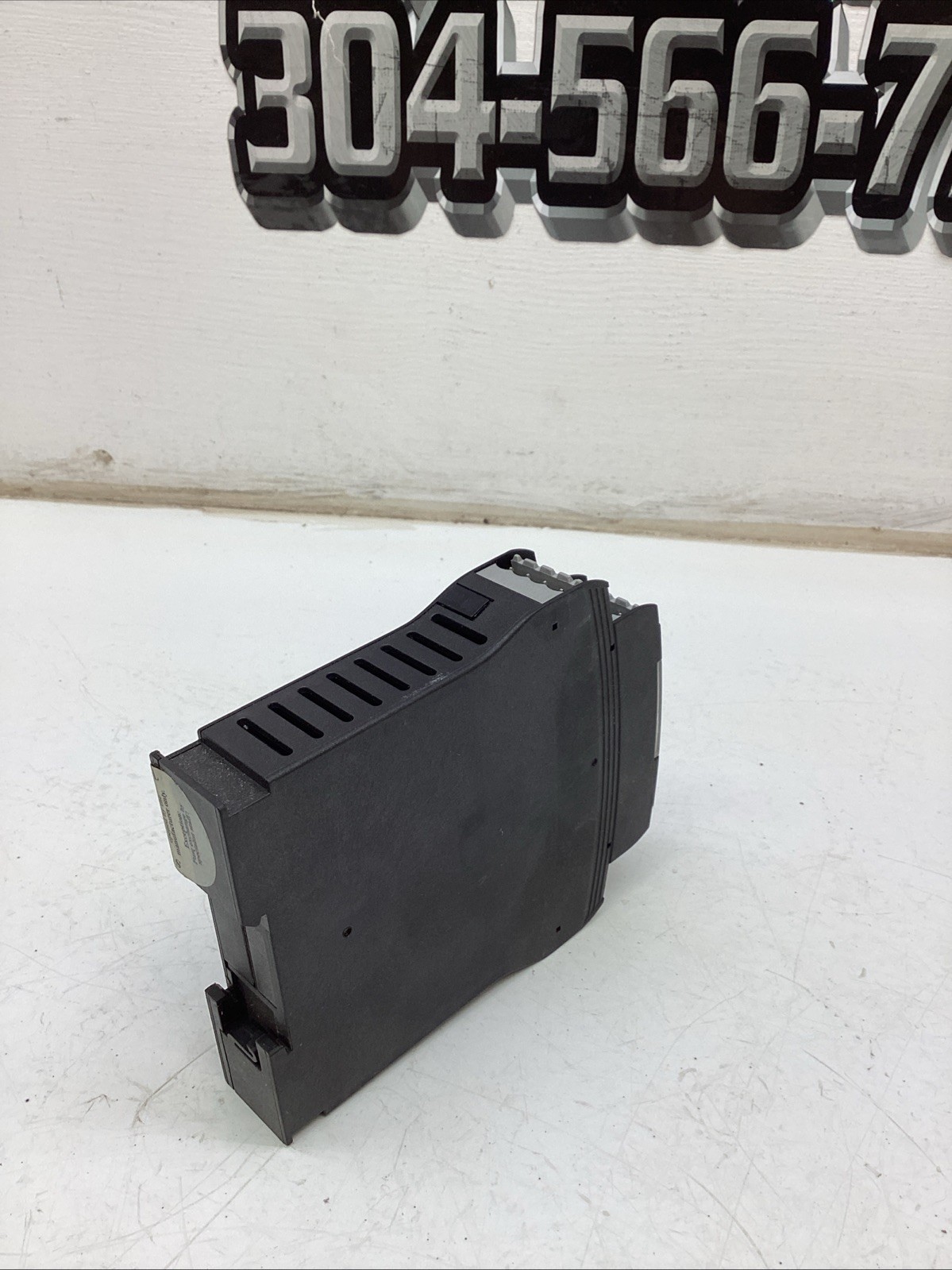Schmersal Protect SRB 402EM-24V Output Expansion Module