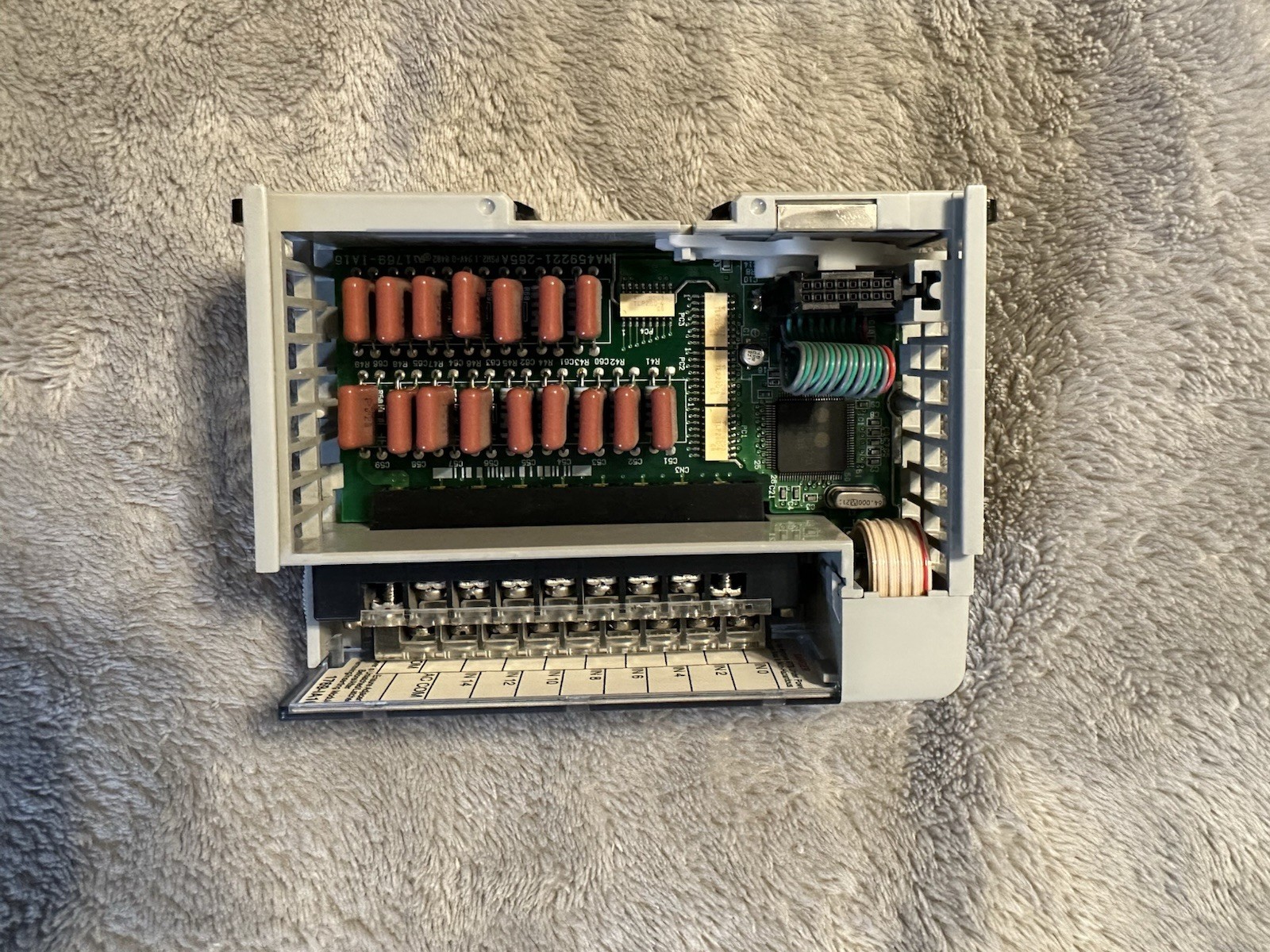 Allen-Bradley 1769-IA16 PLC Input Module With End Plate