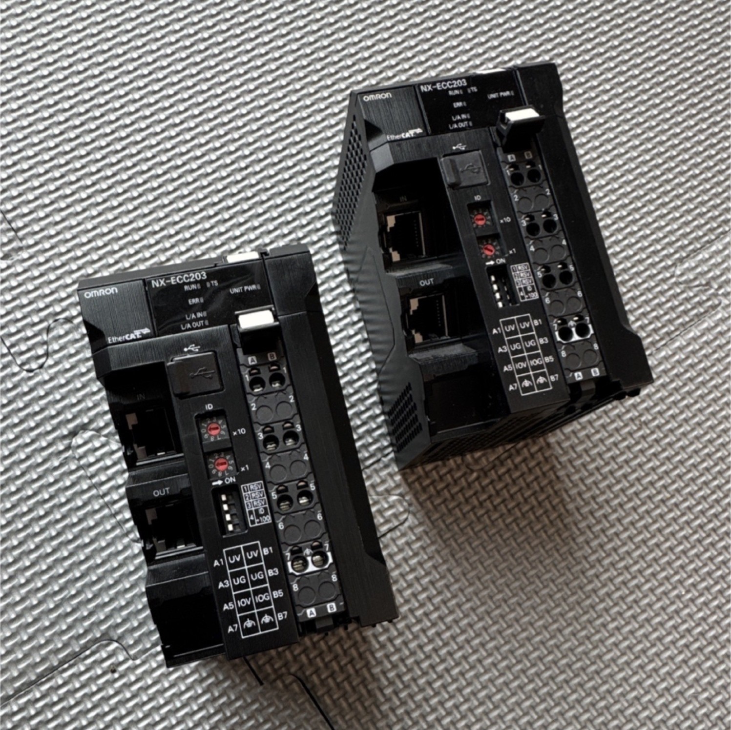 Omron NX-ECC203 EtherCAT Communication Coupler PLC Input/Output Module