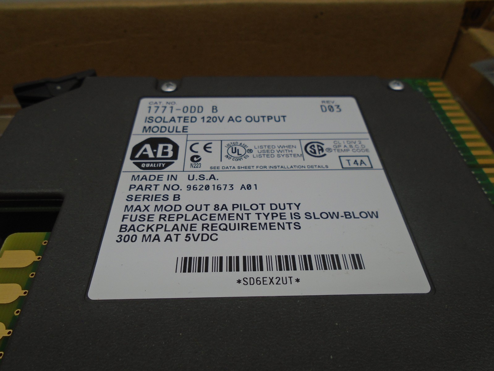 New Old Stock Allen Bradley 1771-ODD /B PLC 5 AC Output Module 1771-0DD N120