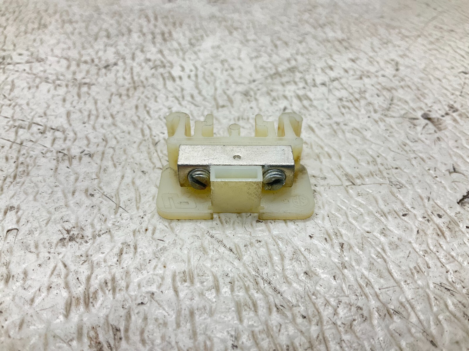 Allen Bradley BUL. 1492 Style F White Wire Terminal Block 1492-F Lot of 3 (TBI)