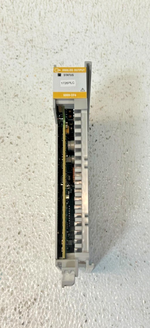 Allen-Bradley 5069-OF4 SER A Compact 5000 Analog Output Module PN-184191