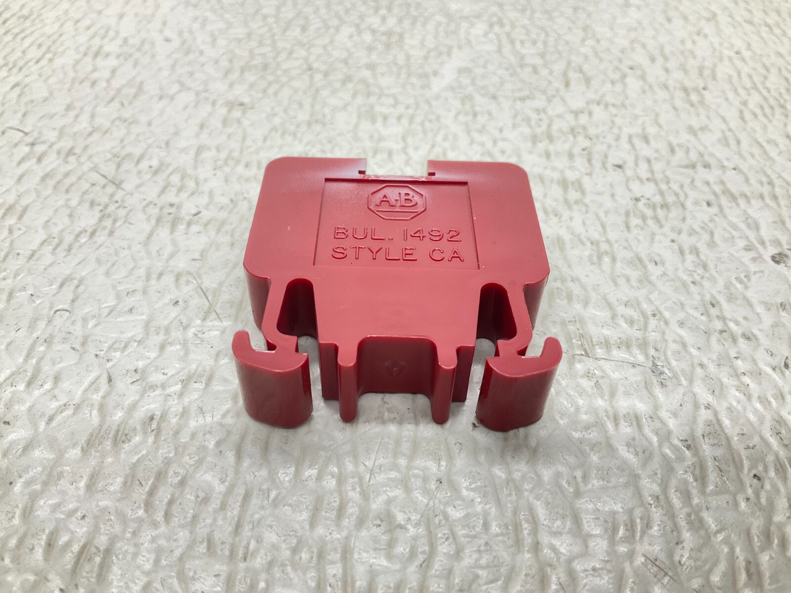 Allen Bradley BUL. 1492 Style CA Red Wire Terminal Block 1492-CA Lot of 30 (TBI)