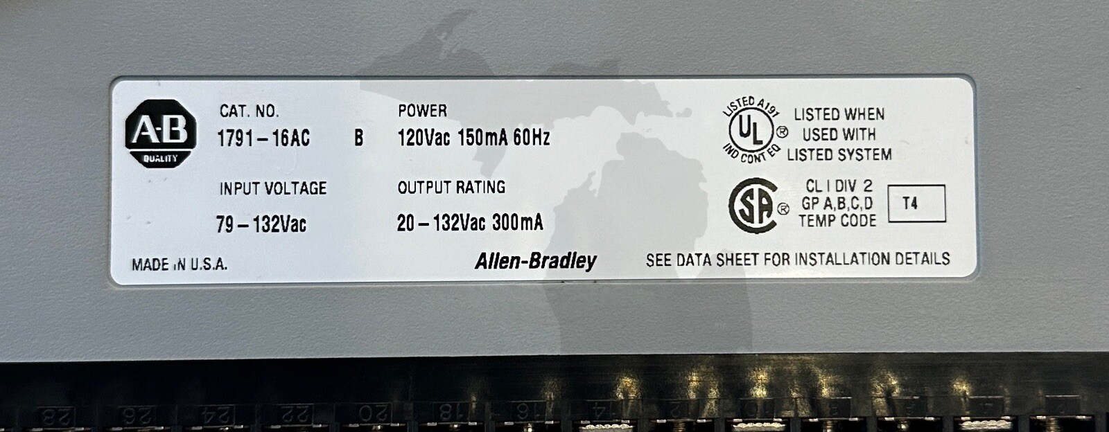 ALLEN BRADLEY 1791-16AC /B 32-PT AC BLOCK I/O MODULE 120Vac IN/OUT 179116AC