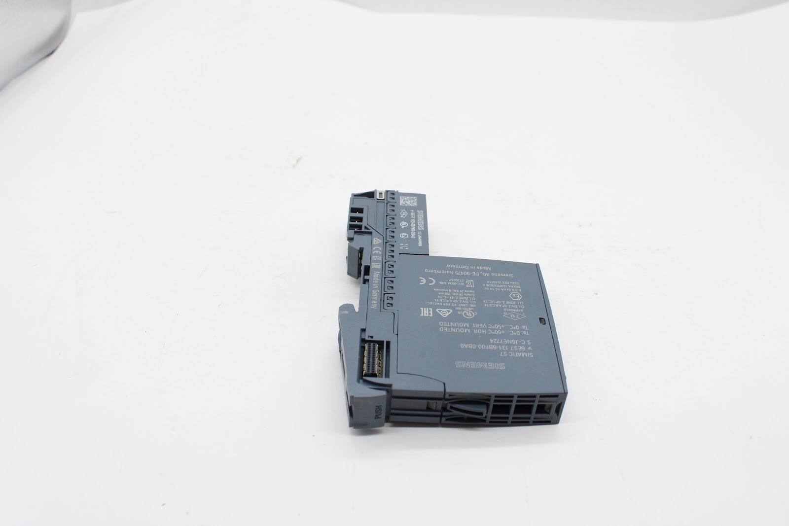 Siemens 6ES7131-6BF00-0BA0 Module, DI 8X 24VDC + 6ES7 193-6BP00-0BA0 Base Unit