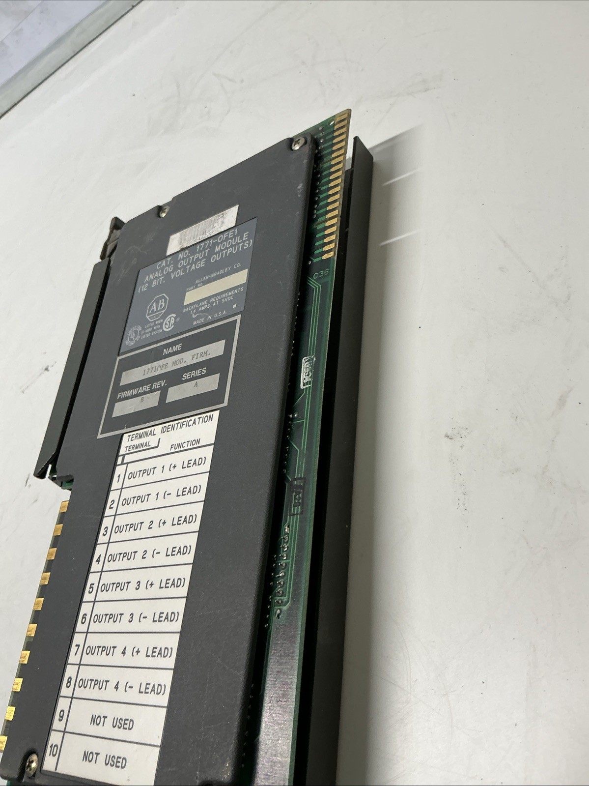Allen Bradley 1771-OFE1 Analog Output Module Series A. Z-713