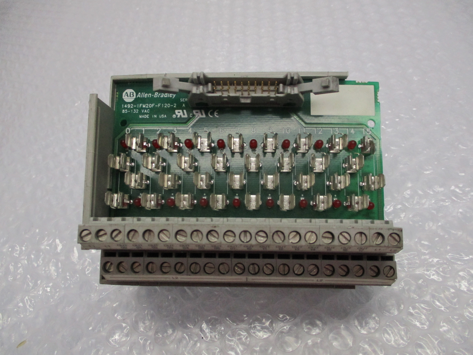 ALLEN BRADELY 1492-IFM20F-F120-2 SER.A MODULE NSNP