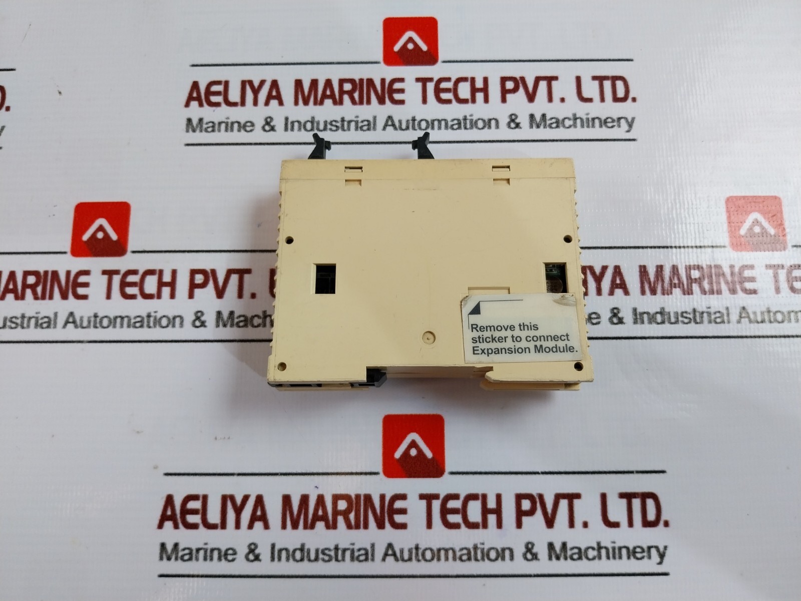 Schneider Electric TWDDDO16TK Expansion Module 16 Output Transistor