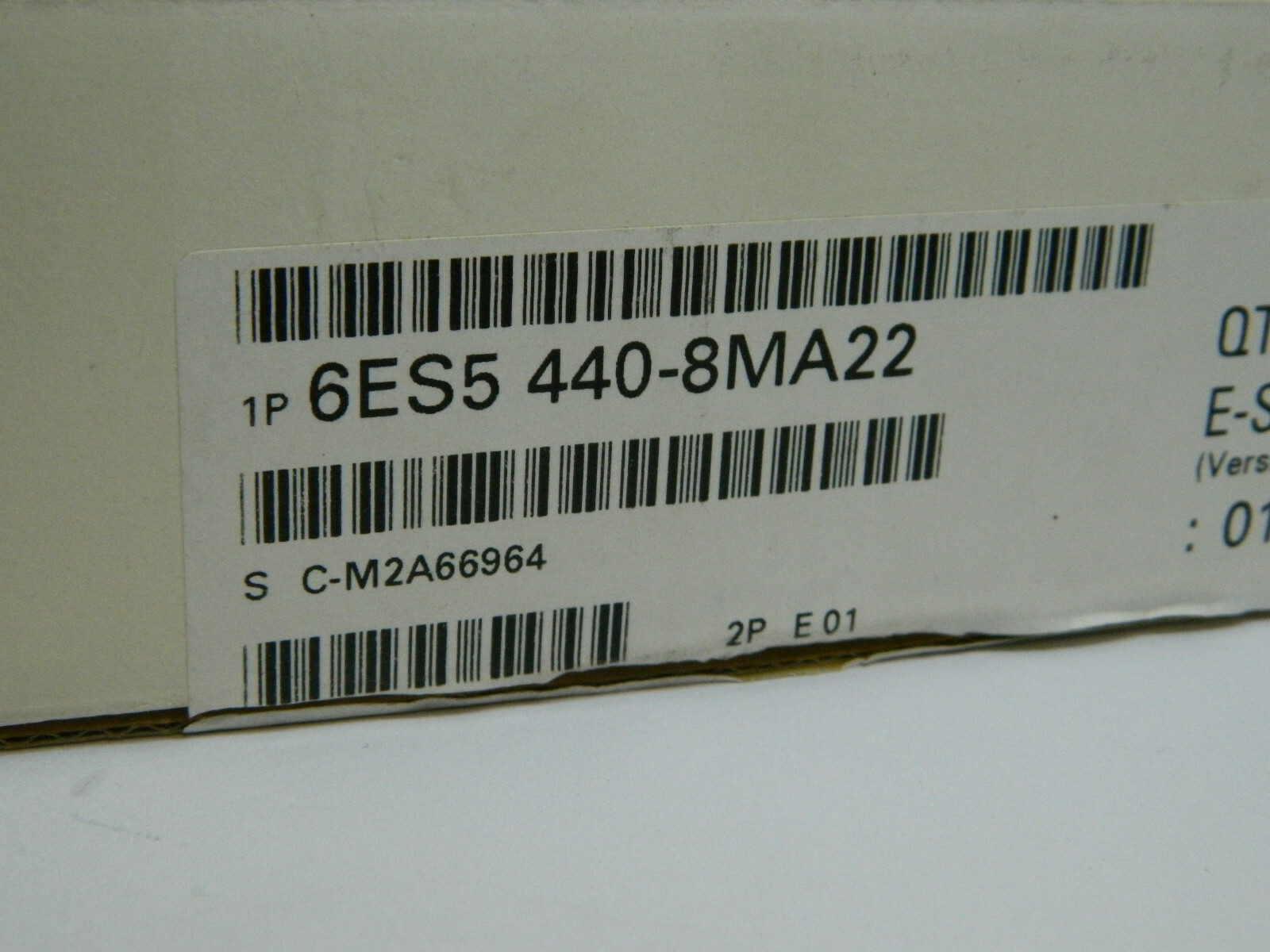 1x Siemens 6ES5 440-8MA22 E-Stand:01 Digital Output Module 24V 2A