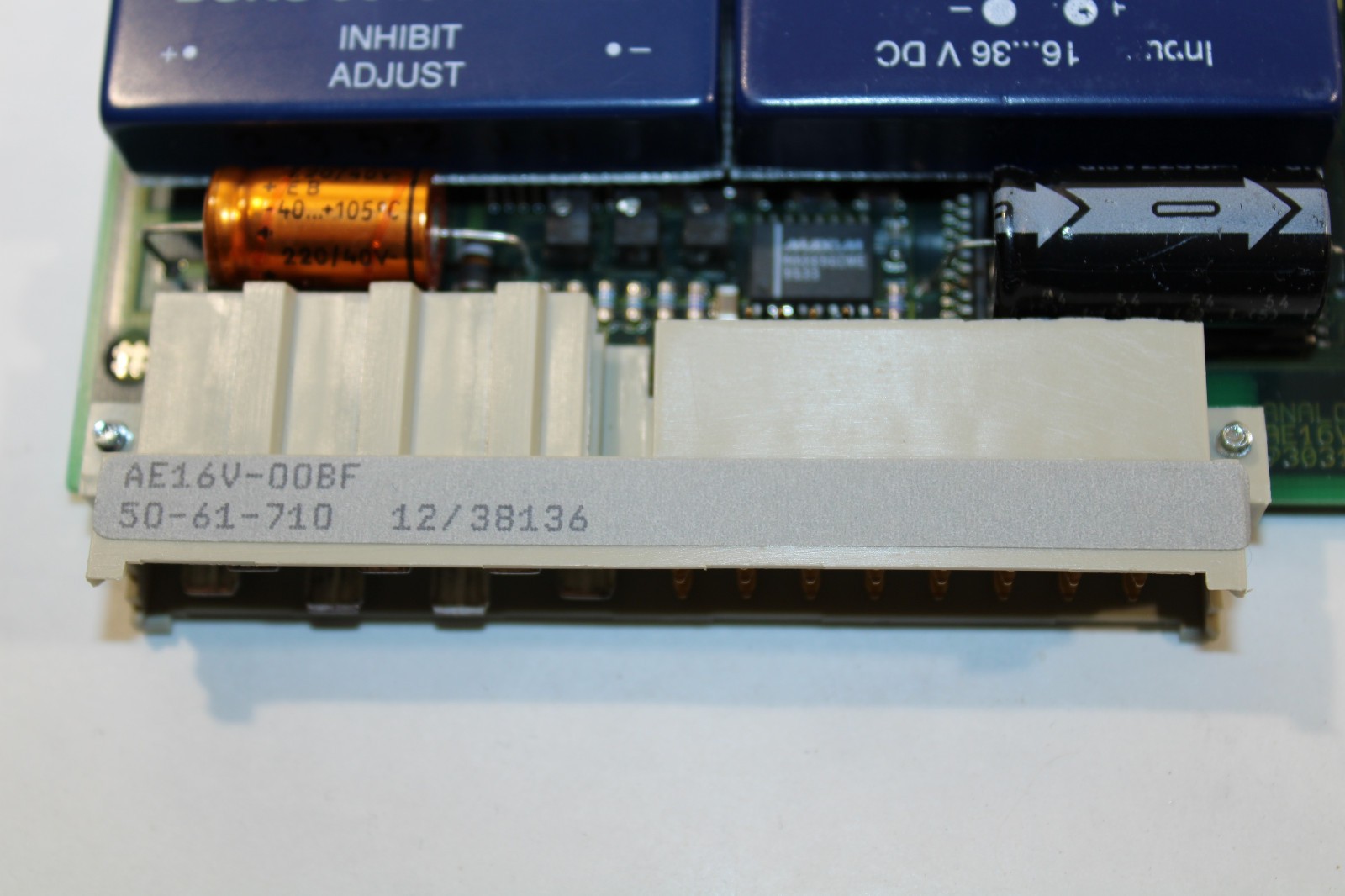 Mauell AE16V-00BF Analog Signal interface module