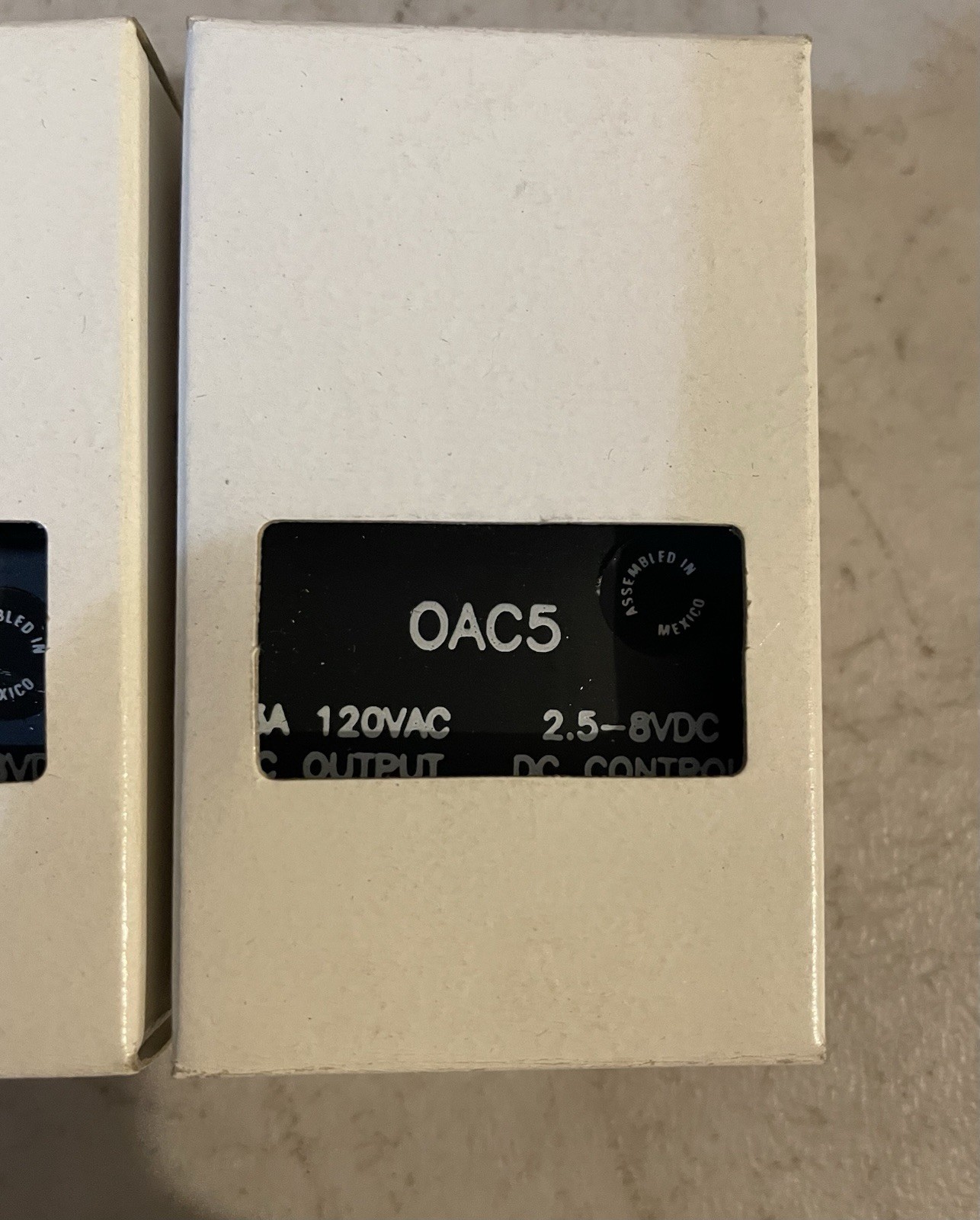 Lot Of 2! CRYDOM OAC5 3A 120VAC Output 2.5-8VDC DC Control