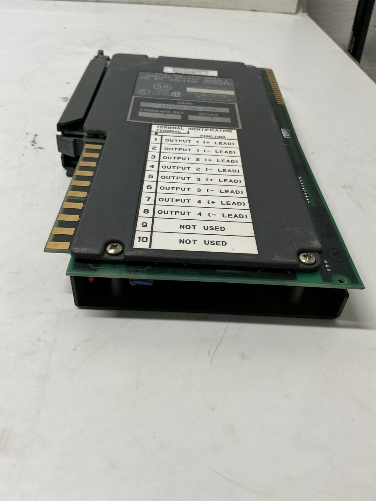 Allen Bradley 1771-OFE1 Analog Output Module Series A. Z-713