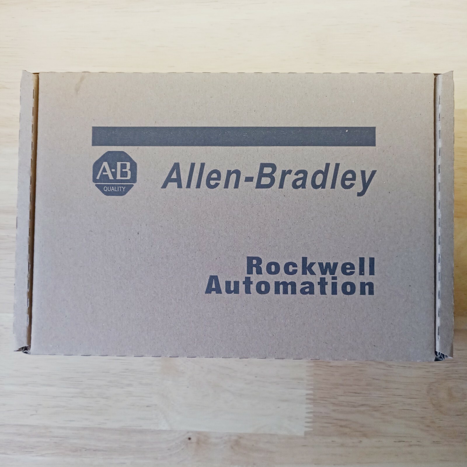 New Factory Sealed Allen-Bradley 1746-OA16 SER D SLC 500 Output Module 1746OA16