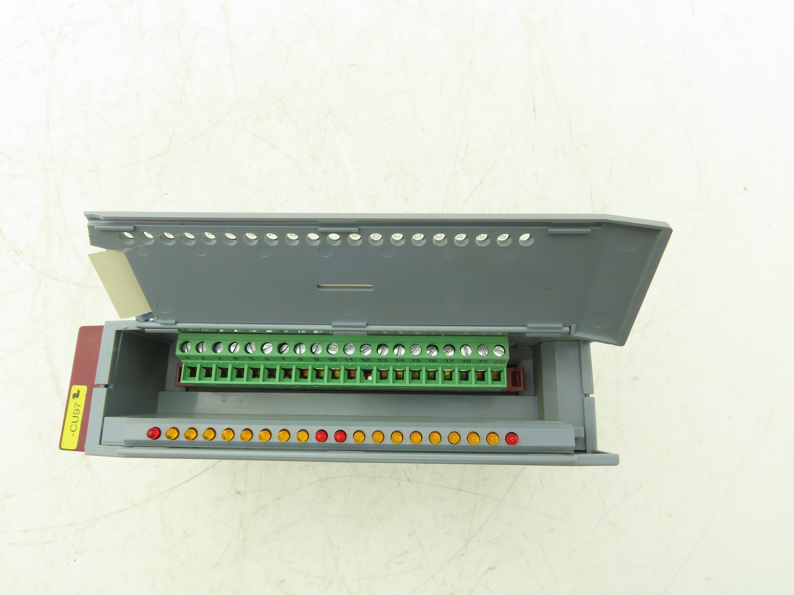 B&R 3D0479.6 Digital Output Module 16 Point 24VDC 5A REV GO Cracked Plastic