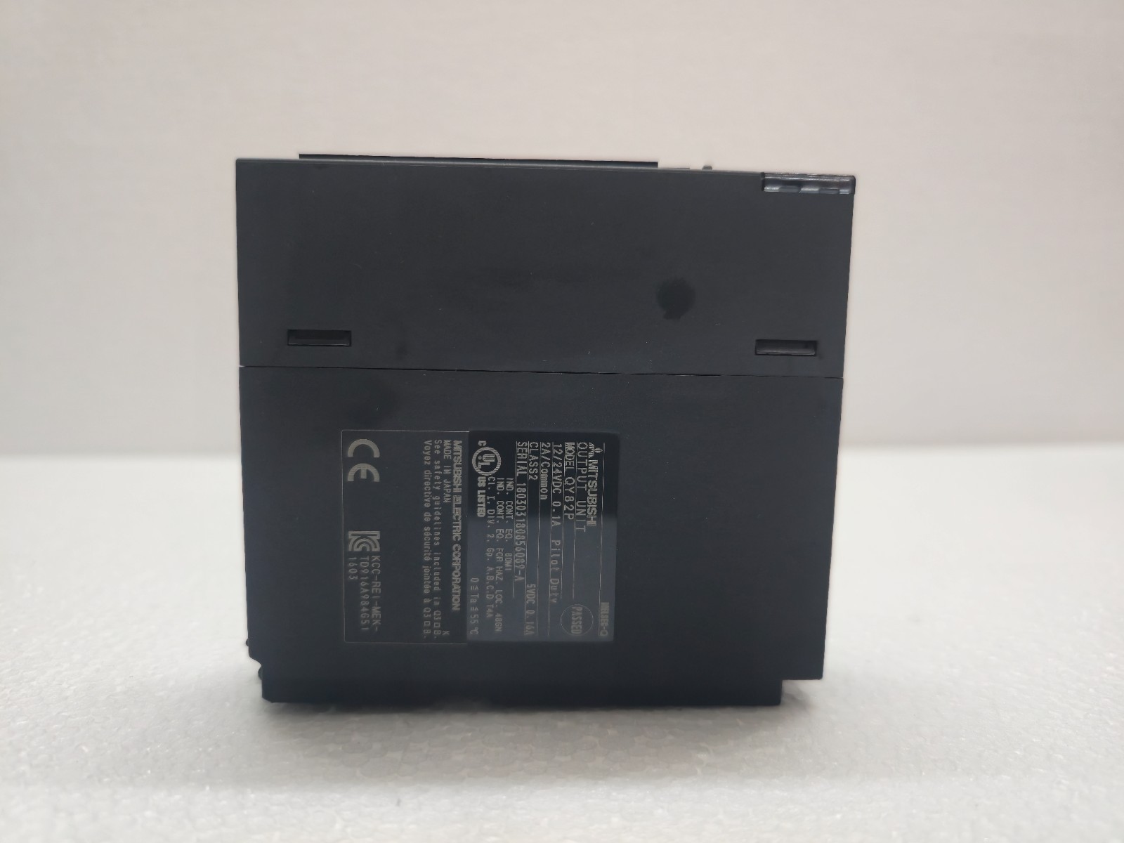Mitsubishi QY82P 24V DC 64 Outputs – PLC Output Module