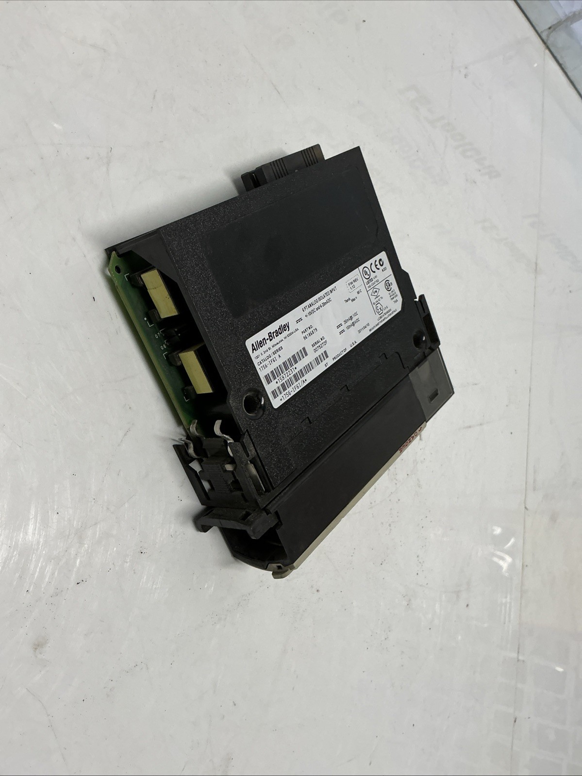 Allen-Bradley 1756-IF6I Series A Analog Isolated Input. Z-070