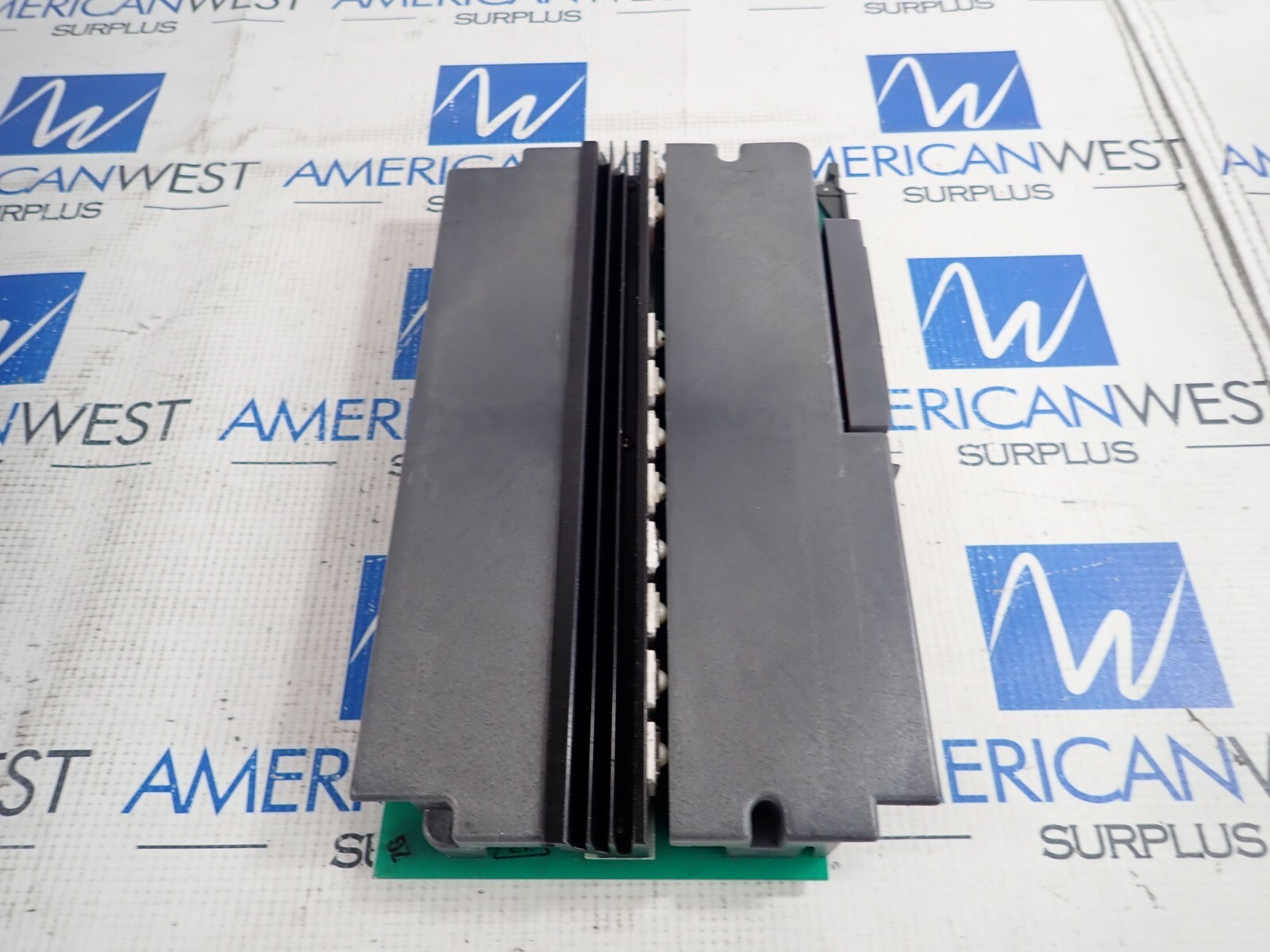 ALLEN BRADLEY 1771-OB 12-24V SER B DC OUTPUT MODULE