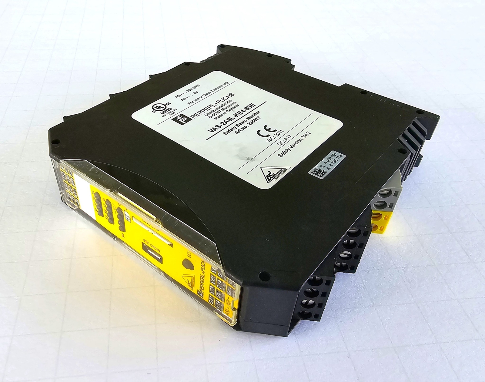 Pepperl + Fuchs VAS-2A8L-KE4-8SE Safety Relay 235077 – New