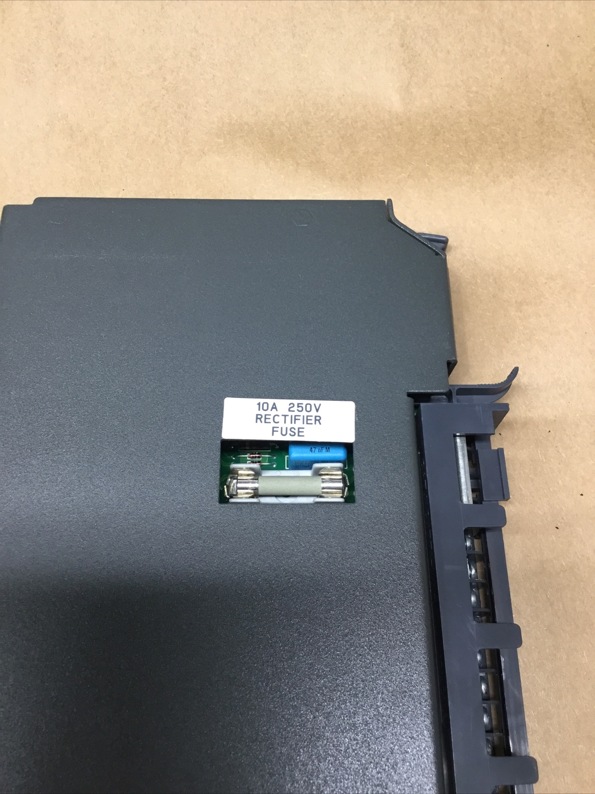 Lot Of 2 Allen-Bradley 1771-0AD/B Output Module 12 To 120V #722K130