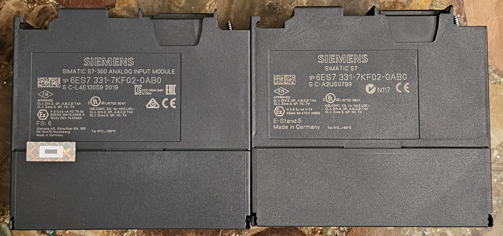 Qty = 2 – Siemens Simatic 6ES7 331 7KF02-0AB0 – Analog Input Modules