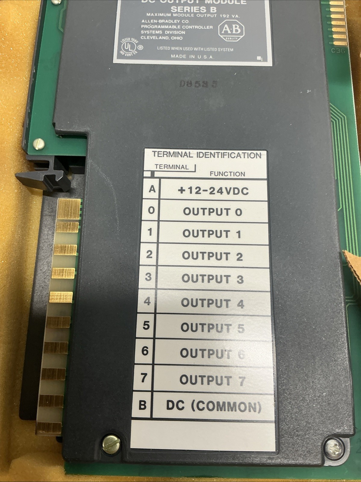 Allen Bradley 1771-OB Series B 12-24V DC Output Module Z-013