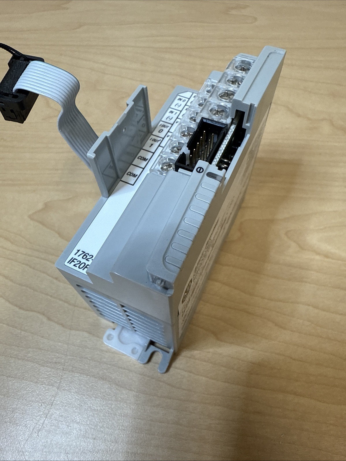 Allen Bradley AB 1762-IF2OF2 MicroLogix 1200 Analog I/O Module