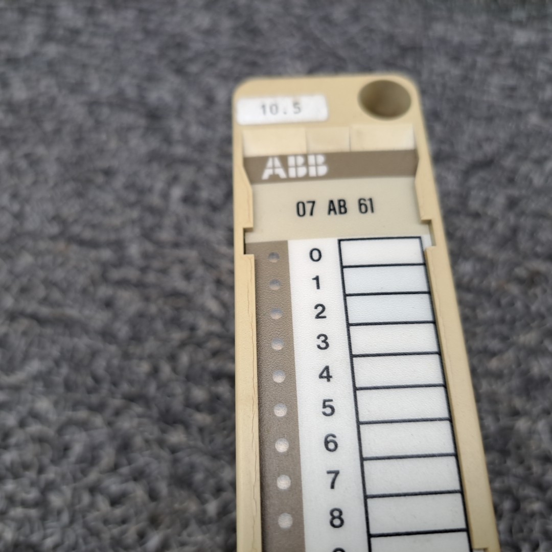 ABB. Style, 07 AB 61 RI. Binary Input Module Procontic T200