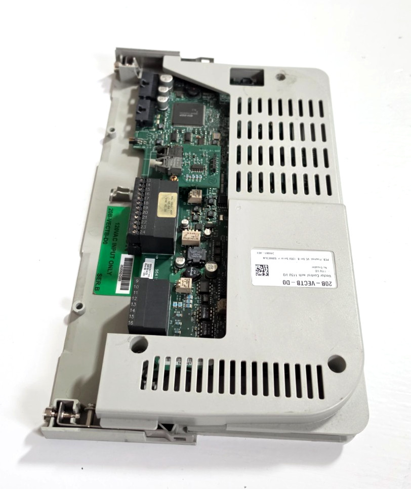 ALLEN BRADLEY BOARD 20B-VECTB-D0
