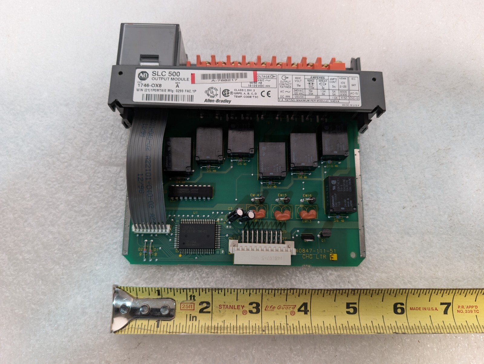 Allen-Bradley 1746-OX8 Digital Output Module, Series A, SLC 500, 8 Outputs