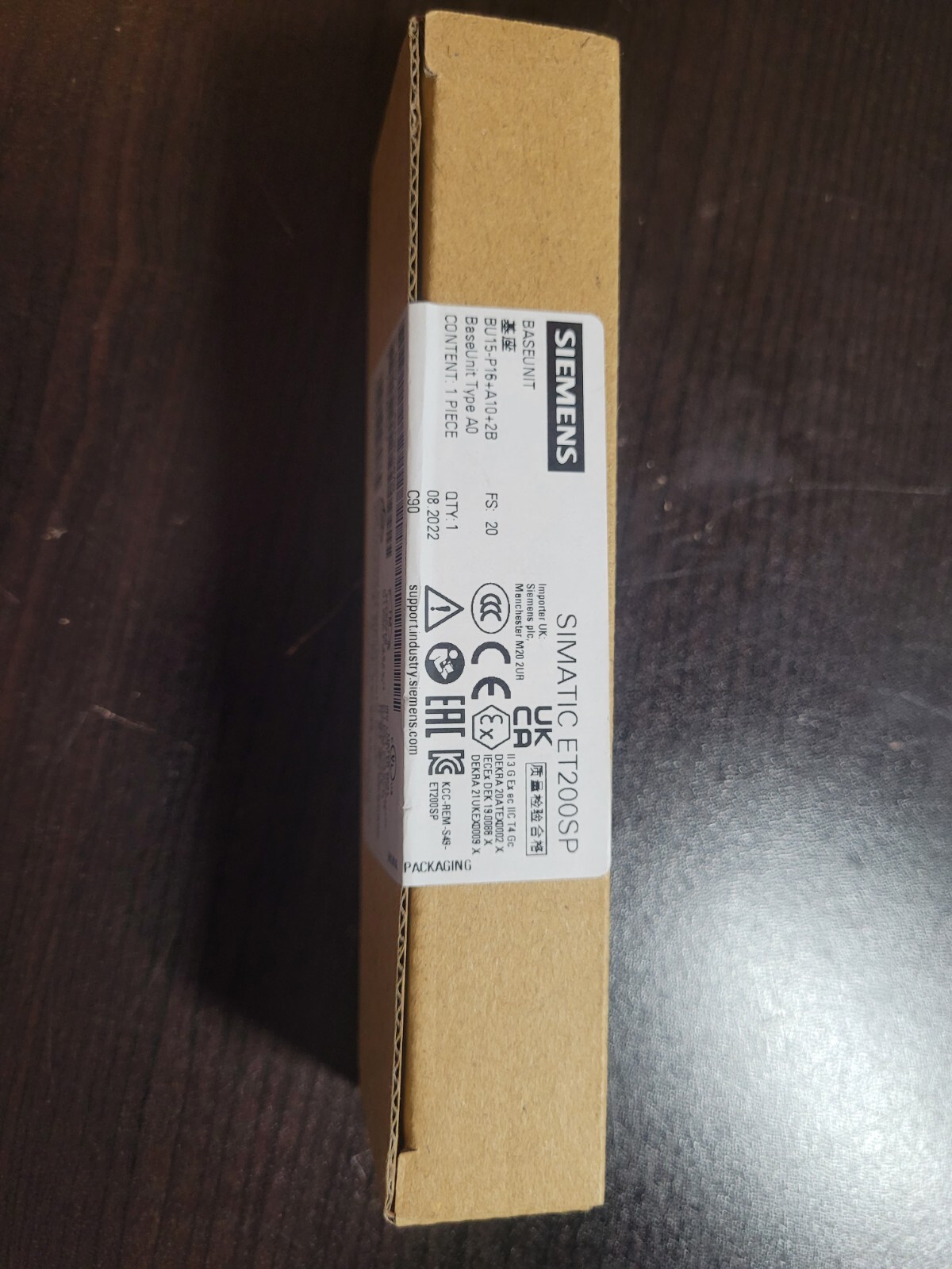 1PC NEW SIEMENS PLC 6ES7193-6BP20-0BA0