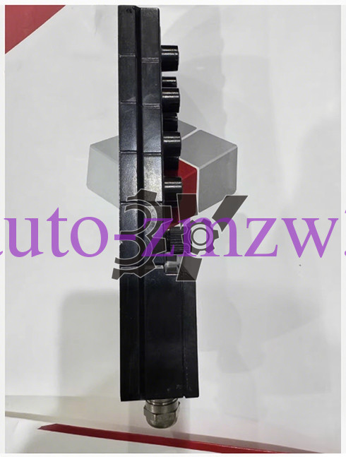 One Used IFM CR2031 R360/METAL-MODULE/O/8 Tested