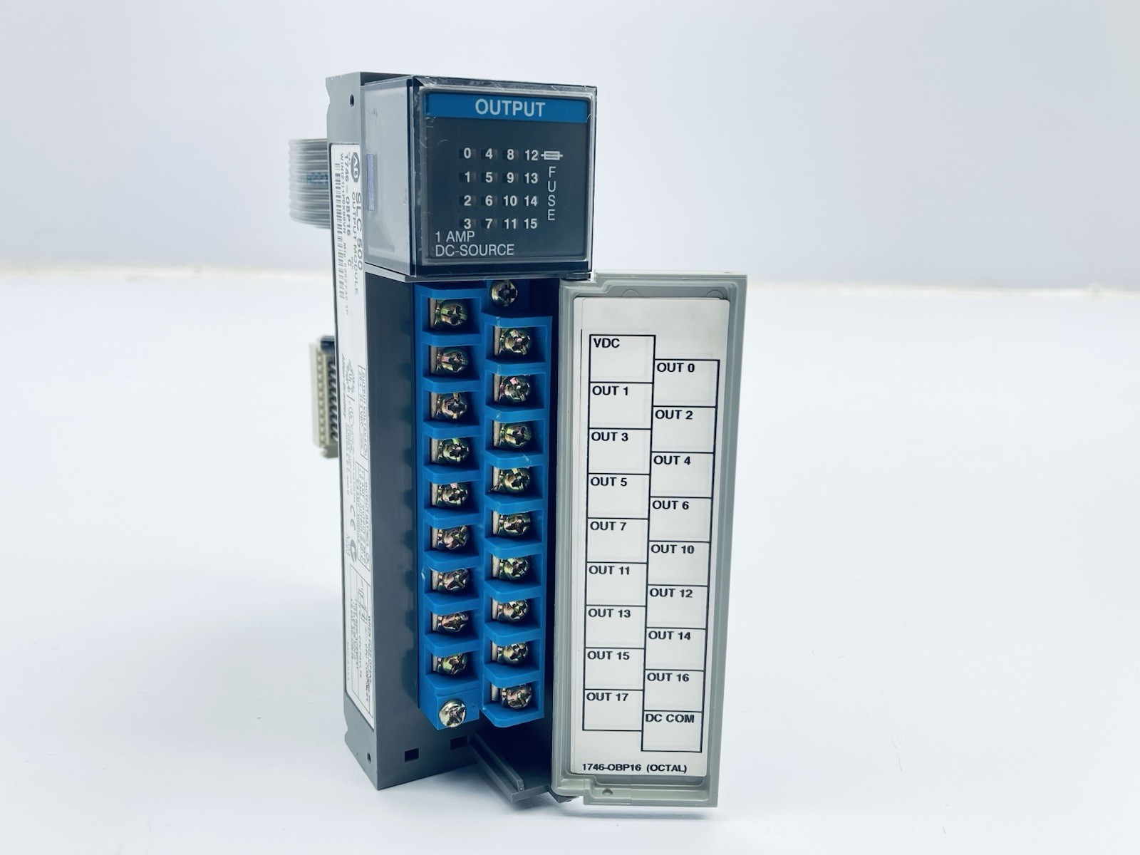 ALLEN BRADLEY 1746-OBP16 Digital Output Module SLC500 ser. C 1746-0BP16