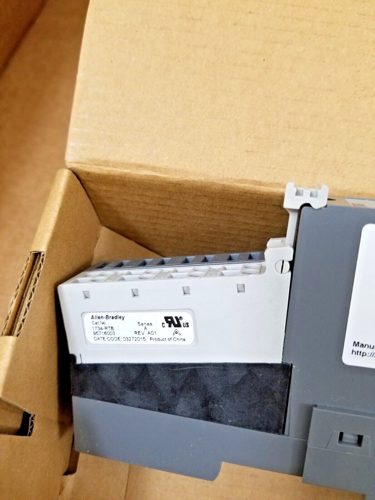 Surplus NEW IN BOX Allen Bradley 1734-FPD/B Field Potential Distributor 24V/240V