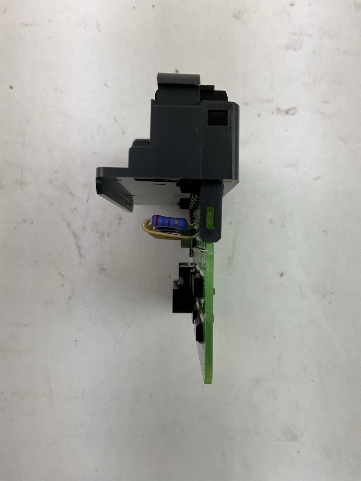 AUTOMATION DIRECT D2-08ND3 INPUT MODULE 12-24VDC MISSING PLASTIC COVER