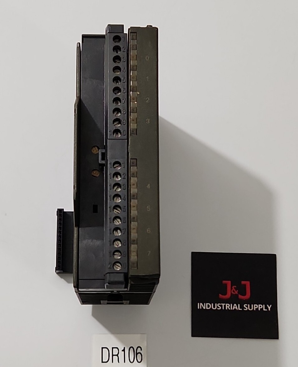 *PREOWNED* Siemens 6ES7 322-1BF01-0AA0 Simatic S7 Output Module + Warranty!