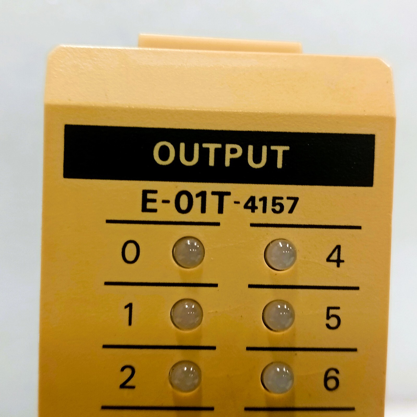 KOYO E-01T-4157 RELAY OUTPUT PROGRAMMABLE CONTROLLER MODULE