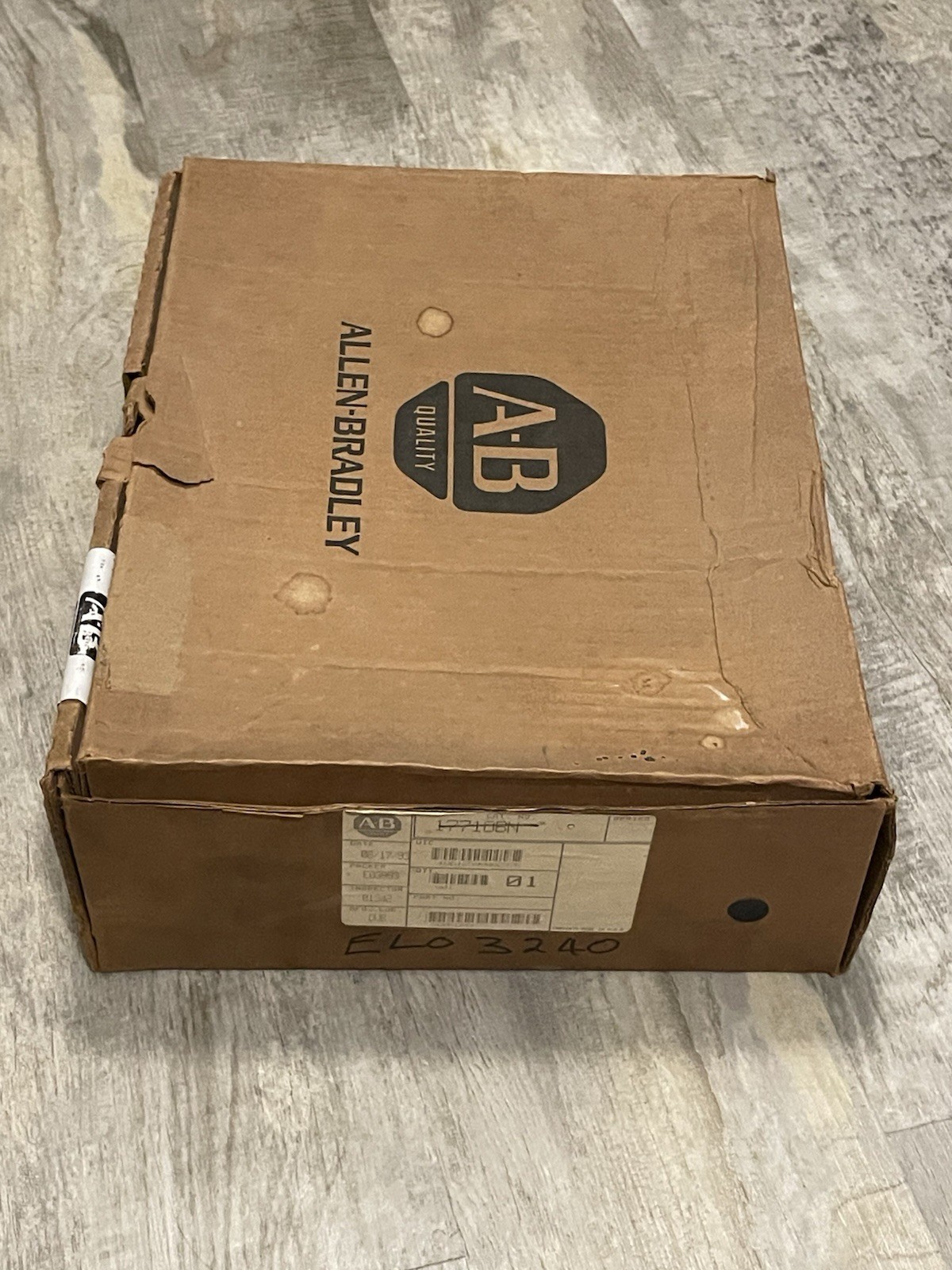 GENUINE Surplus OPEN Allen Bradley 1771-OBN High True Output Module