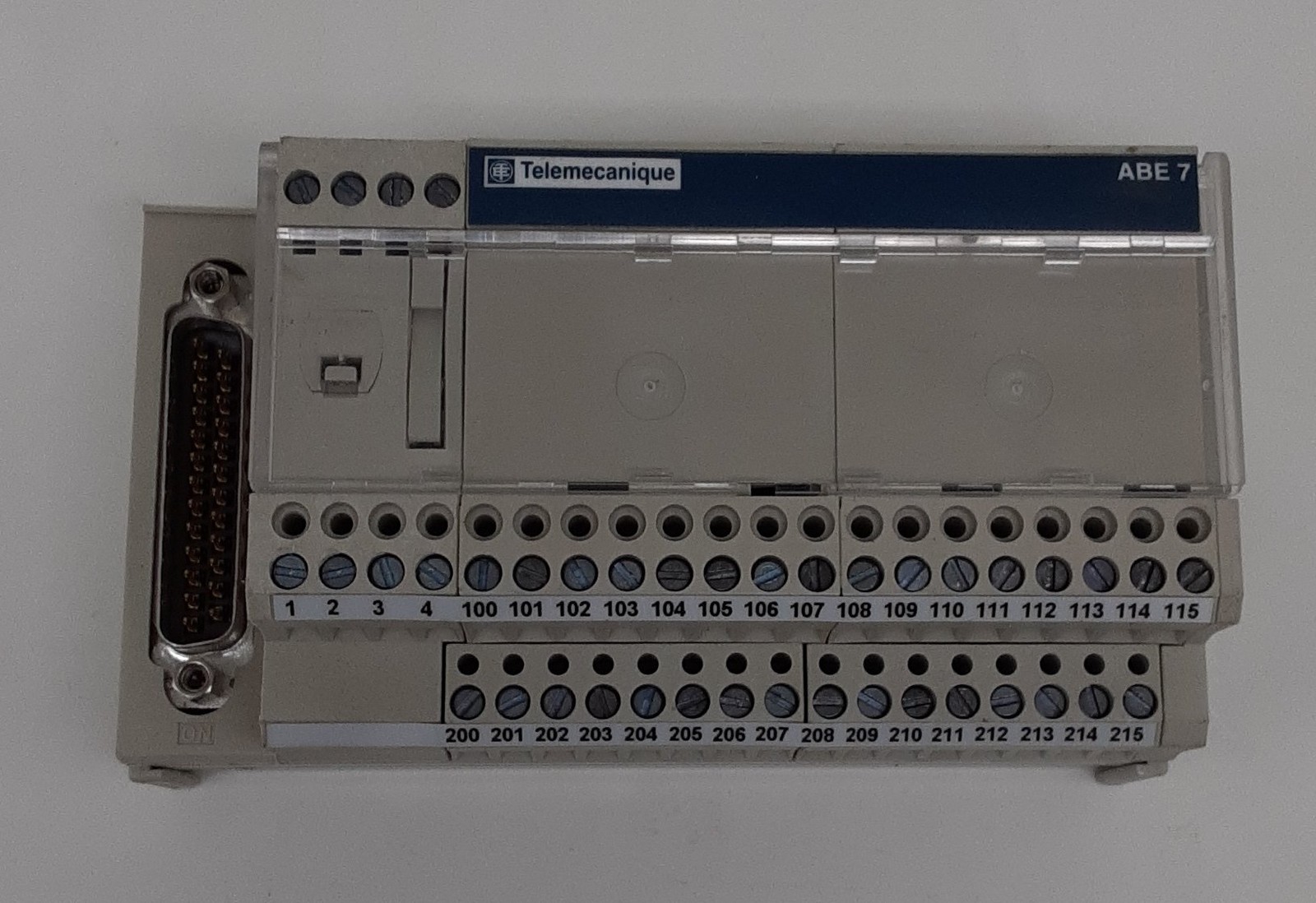 Telemecanique ABE7CPA03 Sub-Base Connection, 8-Channel