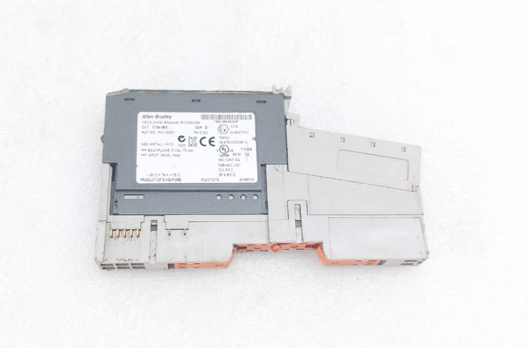ALLEN-BRADLEY 1734-IB8 SINK INPUT MODULE