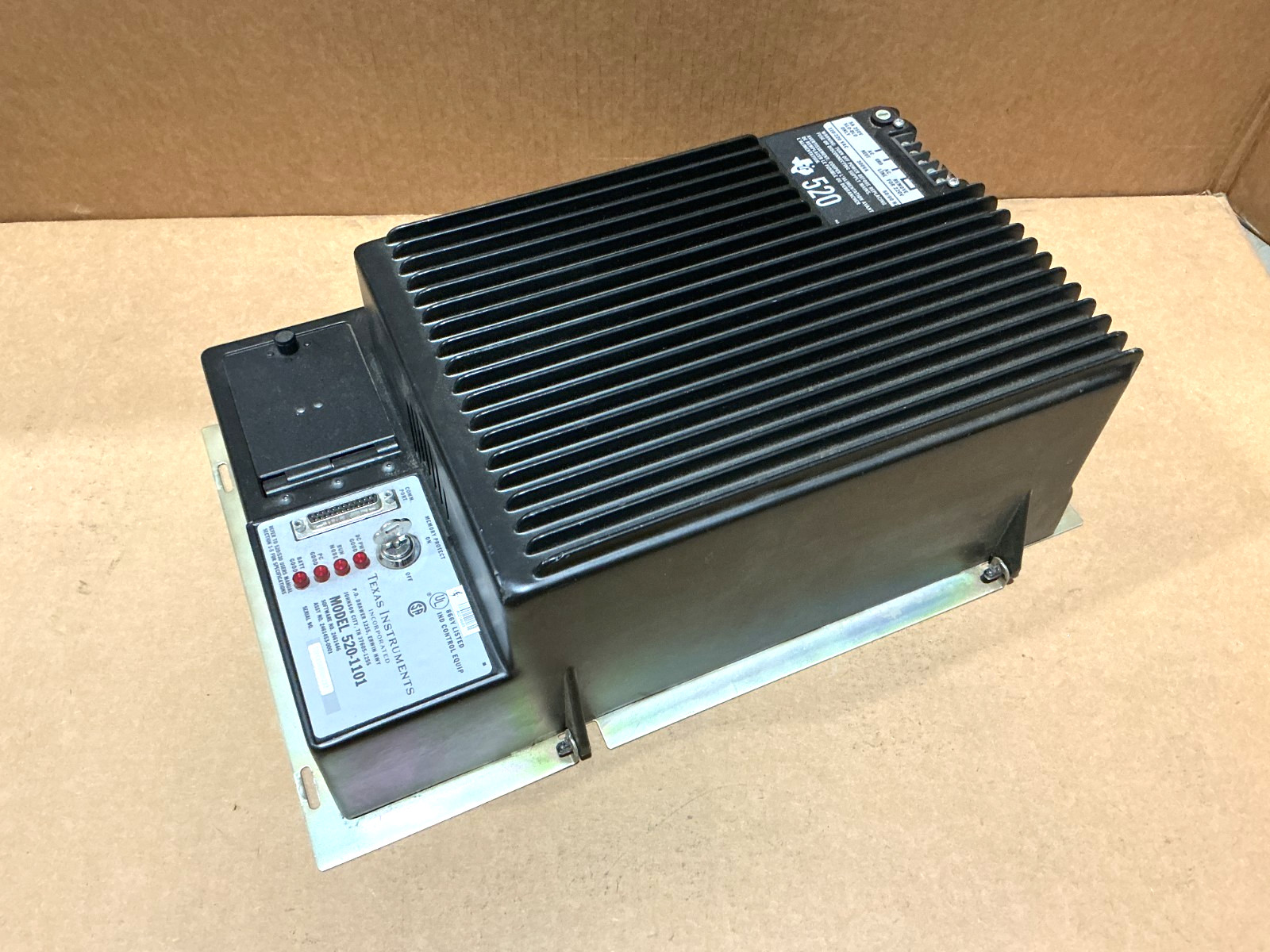 New Texas Instruments 520-1101 Controller Module 110/220VAC 50/60HZ – No Box