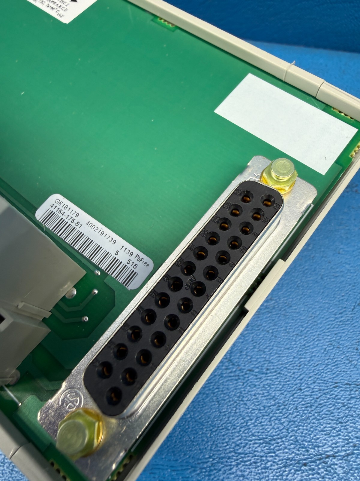 Allen-Bradley 1492-AIFM8-3 8-Channel Feed-Through Analog Interface Module